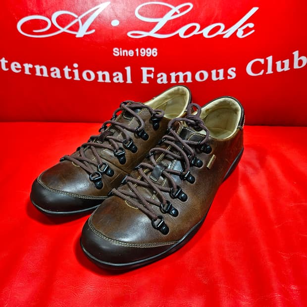 랜드로버 고어텍스 가죽 트래킹화 255size