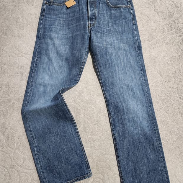 리바이스 501 스트레이트핏 중청 데님 34