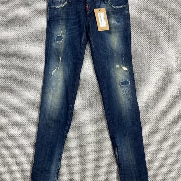 새상품/디스퀘어드2 데미지 스키니진 28인치