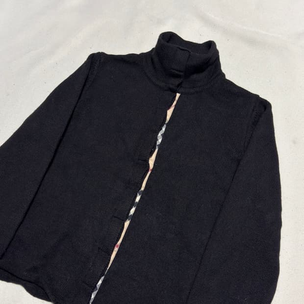 L 버버리 여성용 메리노 울 블랙 히든버튼 하이넥 가디건