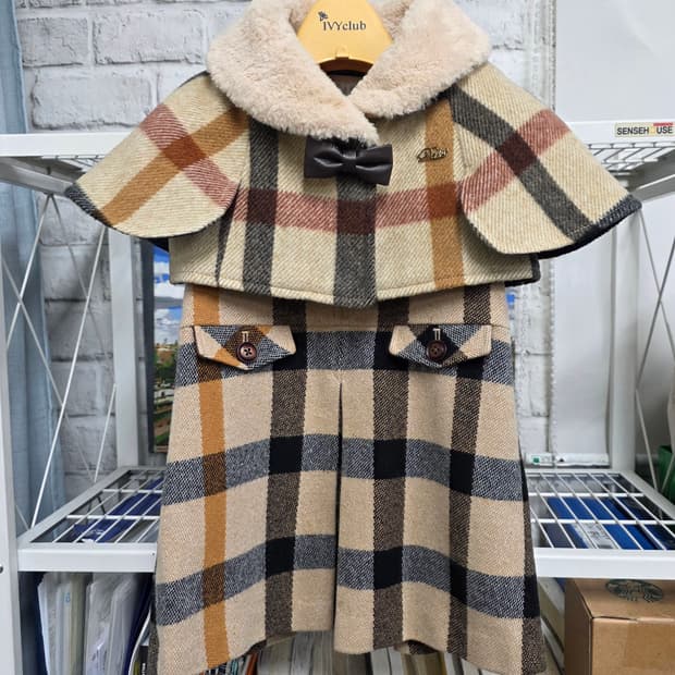 닥스 키즈 여아케이프 3Y 체크 원피스 케이프 세트 AD38