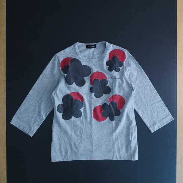 꼼데가르송 트리콧 플라워 티셔츠