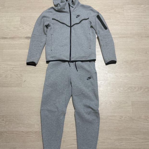 Nike Techfleece (GRAY)