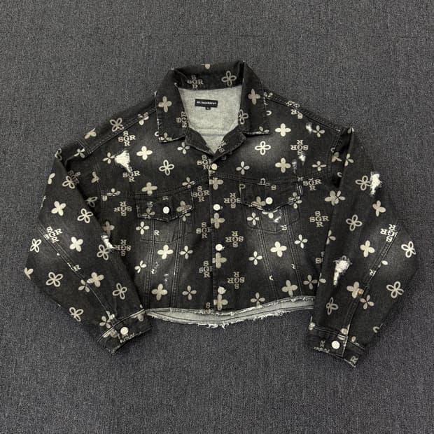 써저리 모노그램 클로버 트러커 데님 자켓