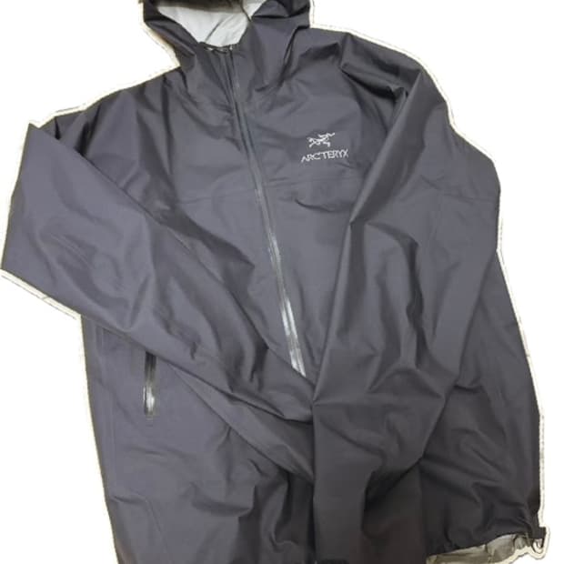 아크테릭스 베타LT 블랙 사파이어 L 판매합니다.