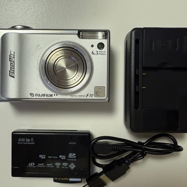 청량,필카느낌) Fujifilm FinePix F10 후지 파인픽스 디카