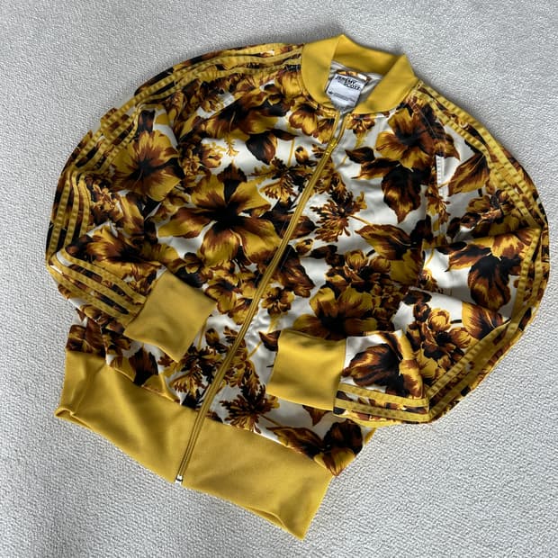 아디다스 꽃무늬 져지 