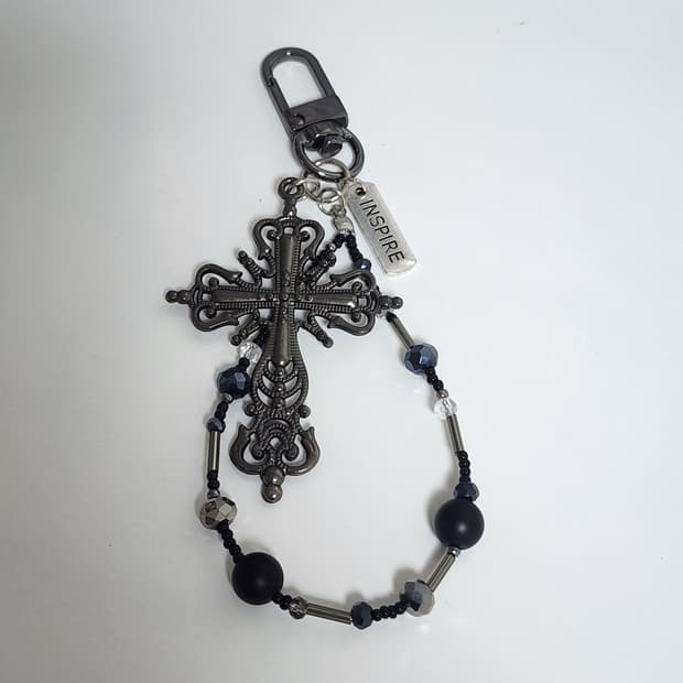 블랙 십자가 키링