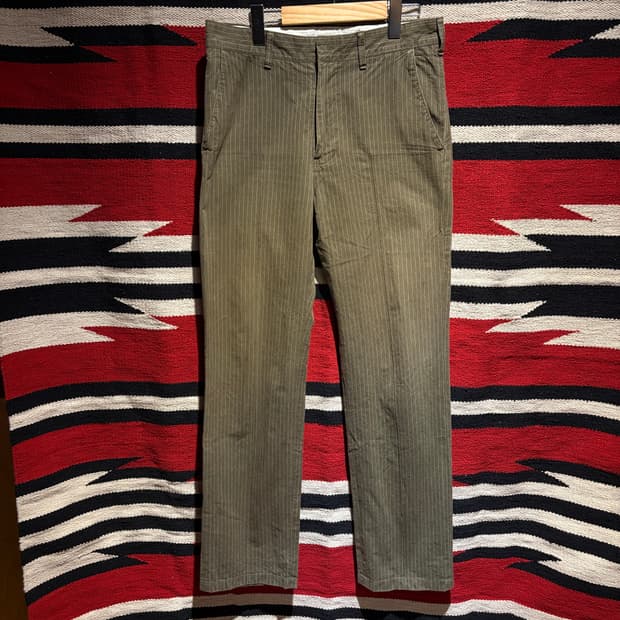 Olive stripe chino pants / 올리브 스트라이프 치노