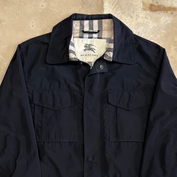 M 버버리 블랙 카고 집업버튼 자켓