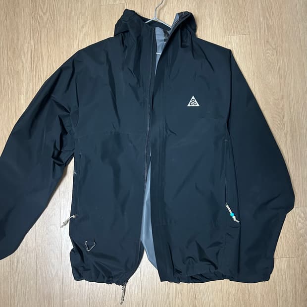 ACG 바람막이 L사이즈