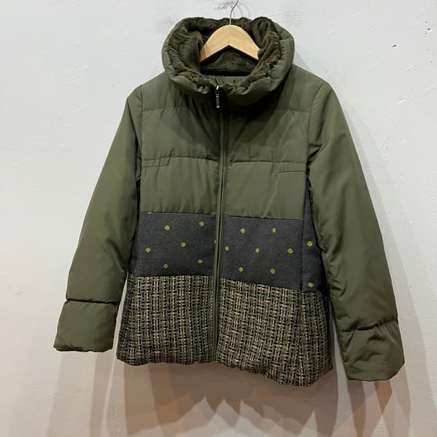 DOILY JPN 트위드 트리밍 도트 카키 덕다운 패딩 우먼즈