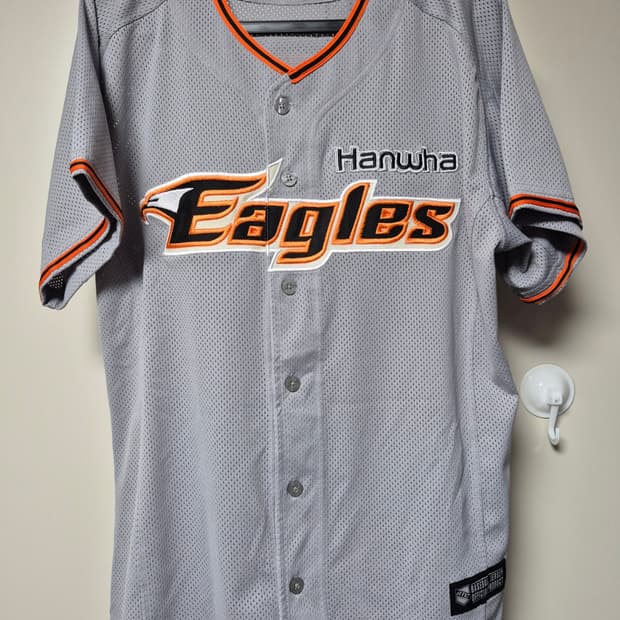 한화이글스 정품 유니폼 105사이즈 김태균 마킹 판매합니다