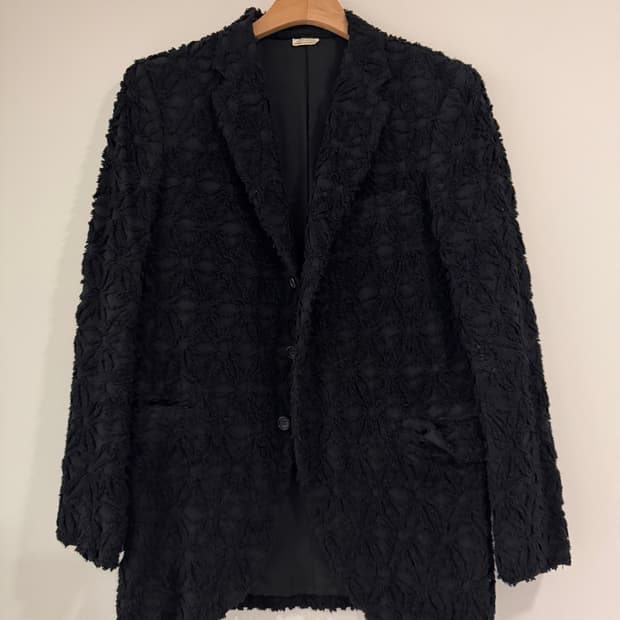 꼼데가르송 옴므 플러스 텍스처드 코튼 3버튼 블레이저 (PL-J064)