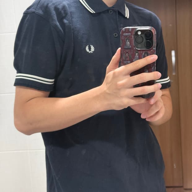 [L] 프레드페리 로고 카라티 블랙
