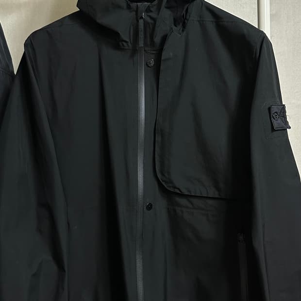 스톤아일랜드 쉐도우 프로젝트 고어텍스 자켓 XL(105-110)