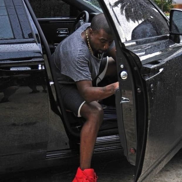 발렌시아가 16SS 모노크롬 레드옥토버 누벅 하이탑 42