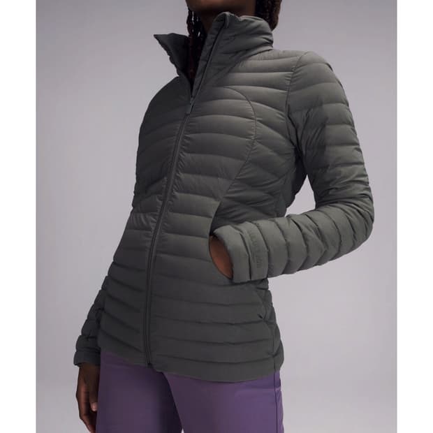 룰루레몬 팩 잇 다운 경량 구스 자켓