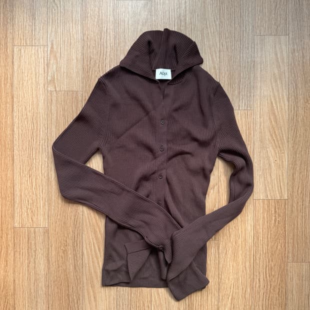 아옵트 OPEN COLLAR CARDIGAN - BROWN