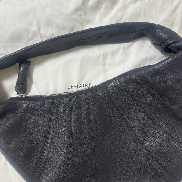 르메르 포춘백 라지 소가죽 그레인레더 다크초코