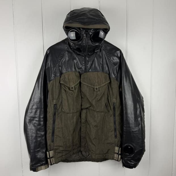CP Company 쿼츠 자켓