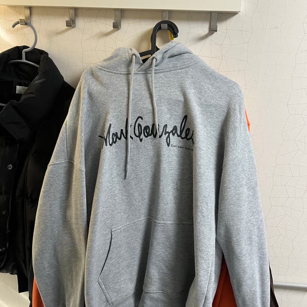 와릿 이즌마크곤잘레스 후드티