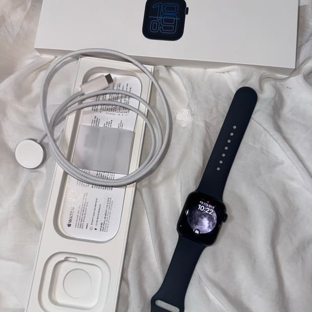 애플워치 se 3 미드나이트 40mm s급!