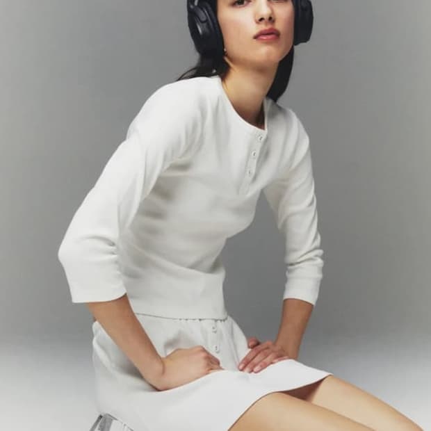 글로니 3/4 Button fly tee (white)