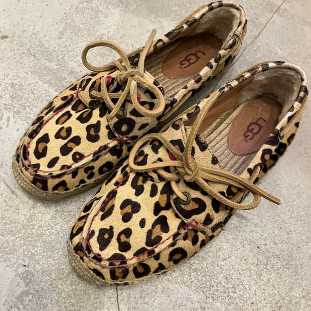 빈티지 UGG 로퍼 