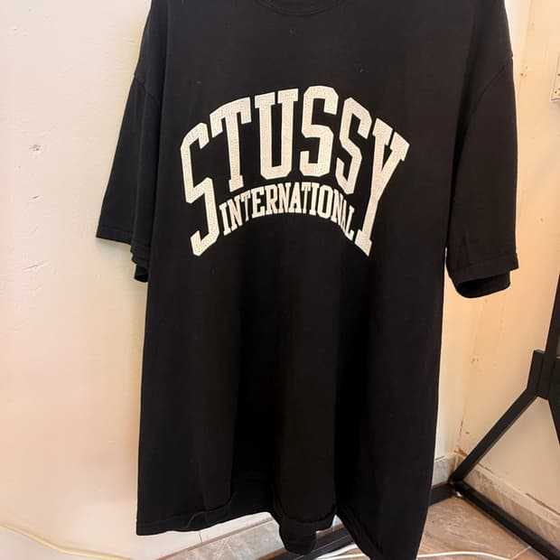 스투시(stussy) 인터내셔널 피그먼트 다이드 티셔츠
