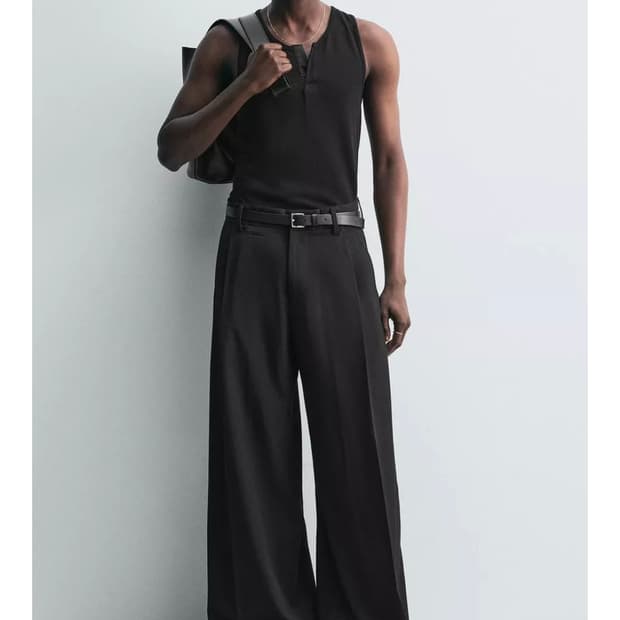 Zara 와이드핏 핀턱 팬츠