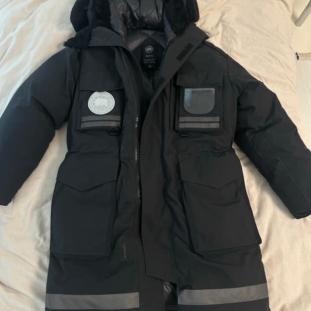 준지 캐나다구스 스노우만트라