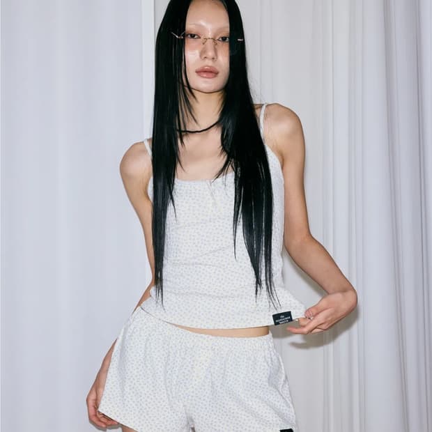 더미스테리어스호텔 홀리데이 셋업