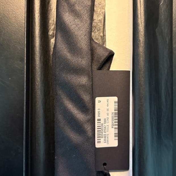 Saint laurent skinny tie 생로랑 스키니 타이 블랙