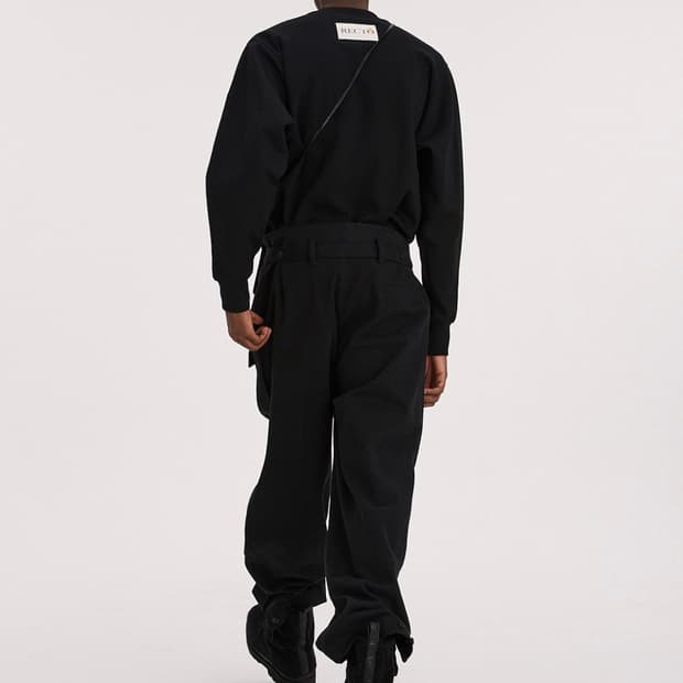 (L) 렉토 RC 로고 패치 맨투맨 블랙