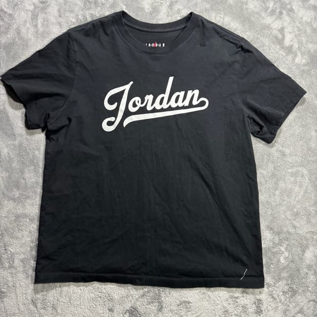 조던 블랙 로고 반팔 티셔츠