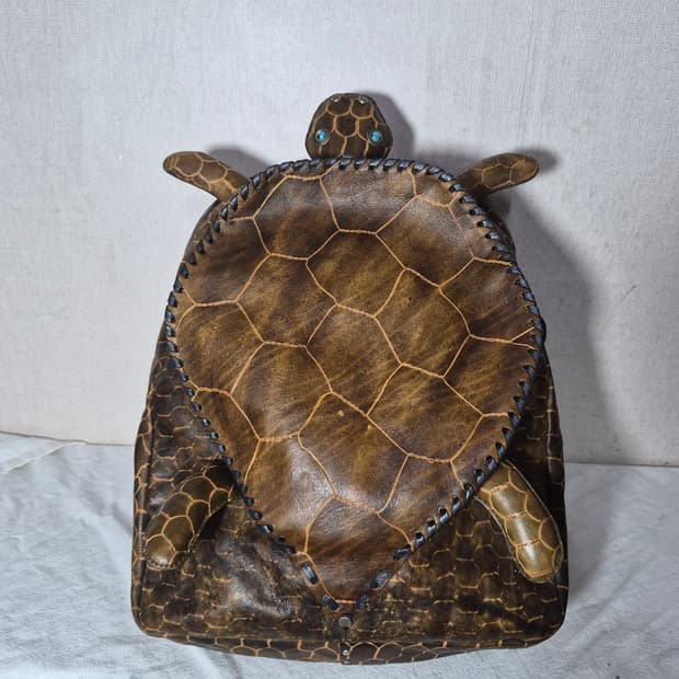 Turtle leather backpack 거북이 가죽잭팩