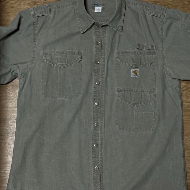 [L] 칼하트 FR 방염 유틸리티 워크 셔츠 (견장 디테일)