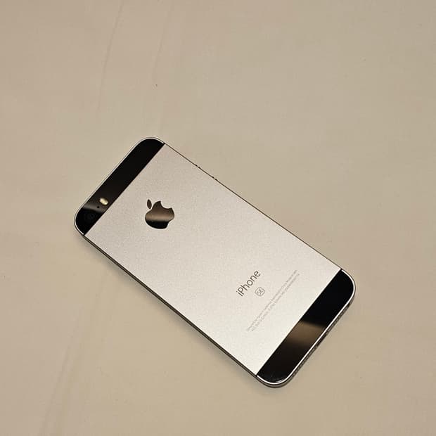 [순정정품] 아이폰 SE1 128GB 배터리신품 카메라