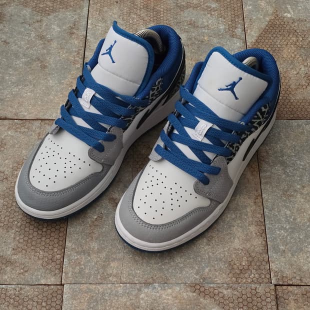 (230)나이키 에어 조던 1 로우 se