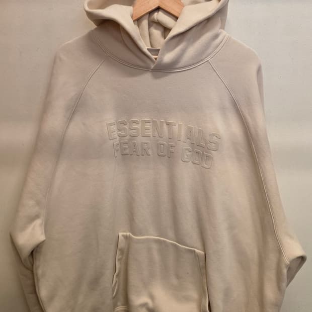 (XXL)Fear of God 에센셜 엠보 로고 후드티