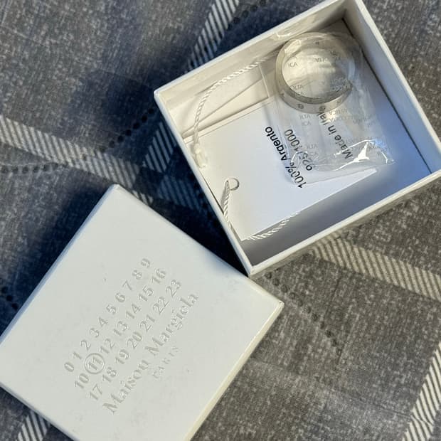 (8호) 메종 마르지엘라 뉴메리컬 밴드 실버 링 실버