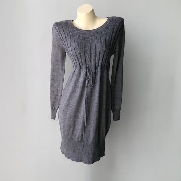 그레이 트위스트 리본 롱 니트 원피스