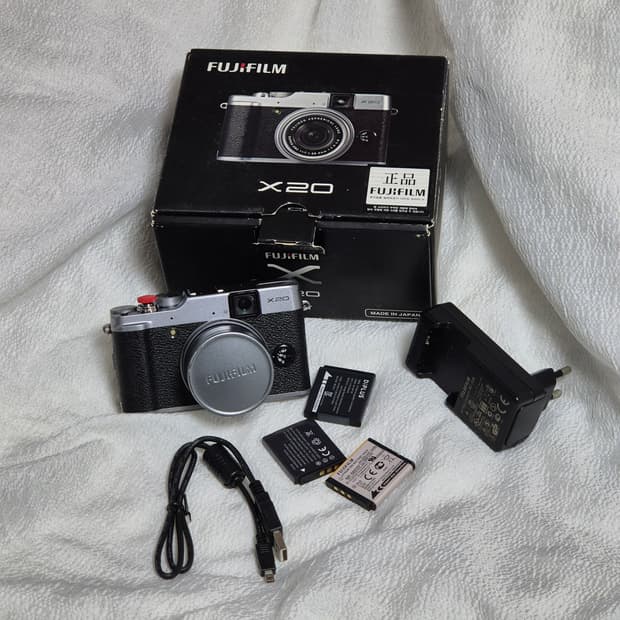 Fujifilm x20
