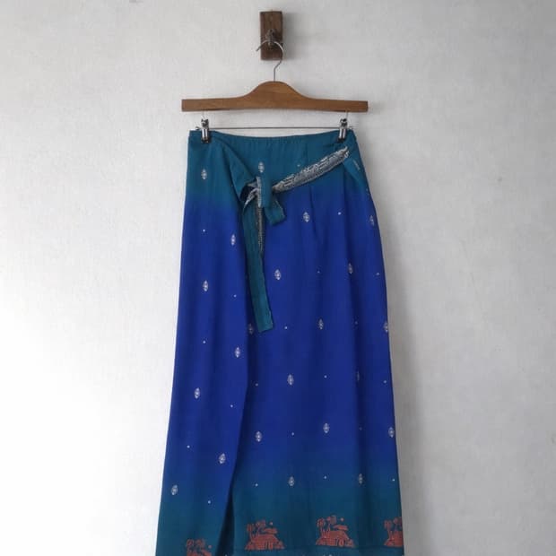 Blue vintage gradation skirt