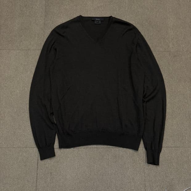 90s gucci 실크 블랜드 브이넥 니트 L