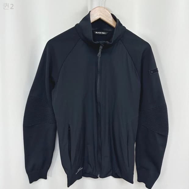 블랙야크 남자 스판 자켓 검정 100