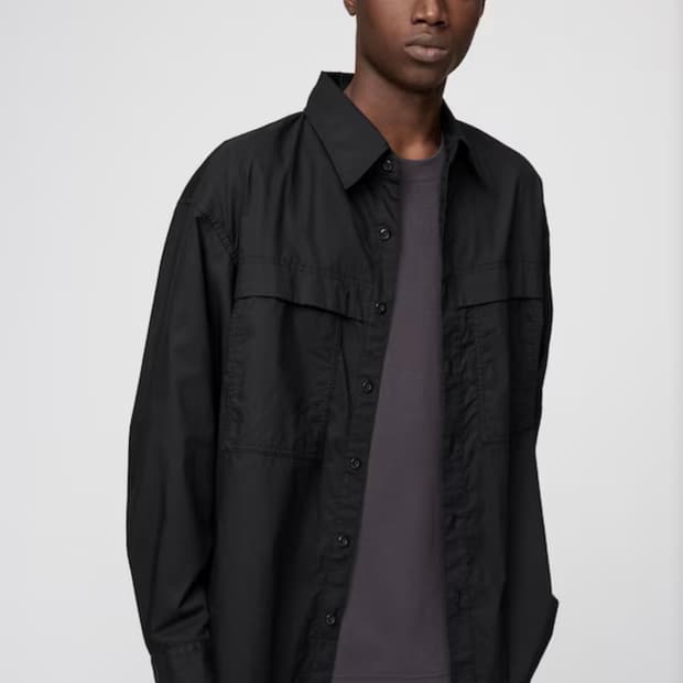유니클로 유틸리티 오버사이즈 셔츠 블랙 L