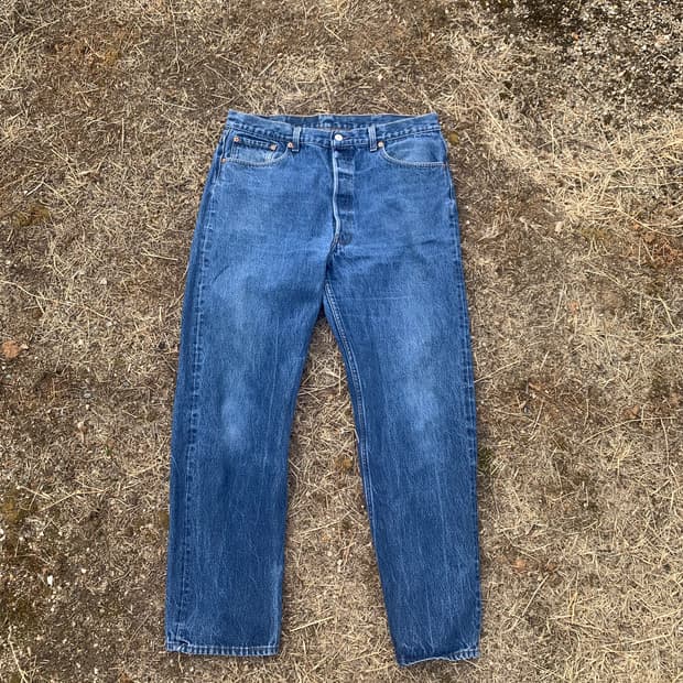 [36] early 90s levis 501xx 