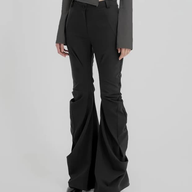 플레어업 Asymmetrical Drape Pants 블랙